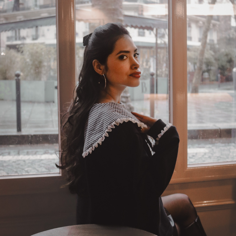 Sweatshirt Noir à Col Oversized | Galaen Paris